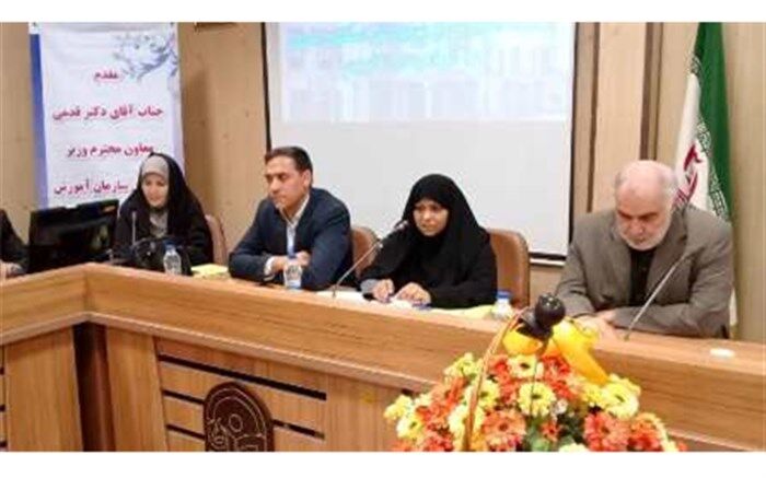 مدارس استثنایی امین خانواده های دارای فرزند کم توان هستند