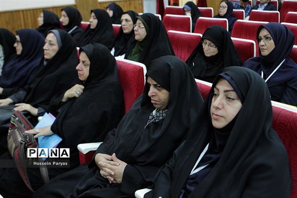 گردهمایی سالانه روسای ادارات سازمان مدارس غیر دولتی