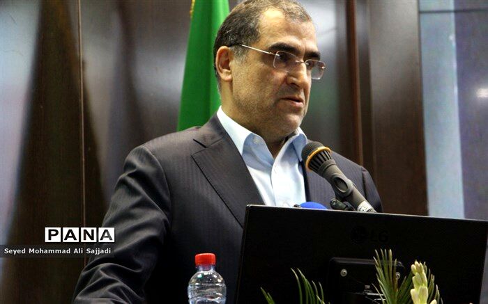 قاضی زاده: محتکاران دارو جنایت می‌کنند نه خیانت