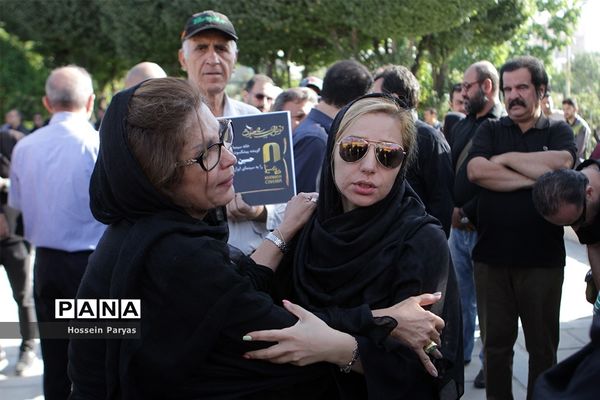 مراسم تشییع پیکر مرحوم «حسین عرفانی »