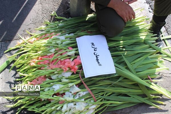 وداع باشکوه عزاداران حسینی با پیکر مطهر شهیدان هشت سال دفاع مقدس
