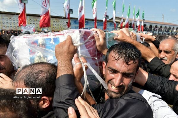 مراسم تشییع پیکر شهیدسید جلال حبیب‌اله‌پور