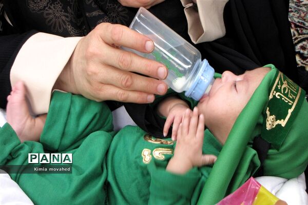 برگزاری همایش عظیم شیرخوارگان حسینی در حرم شاهچراغ(ع)