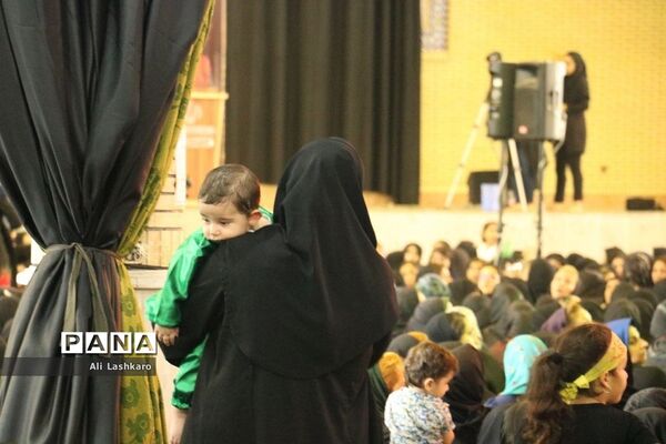 همایش شیرخوارگان حسینی در حسینیه ثارالله قائم شهر