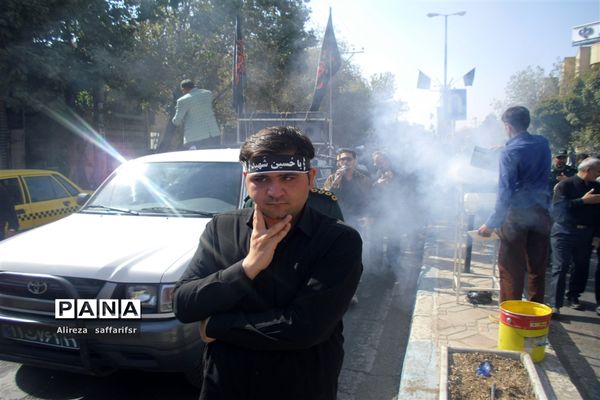 سوگواره «احلی‌من‌العسل» همراه با تشییع پیکر شهید گمنام در اردستان