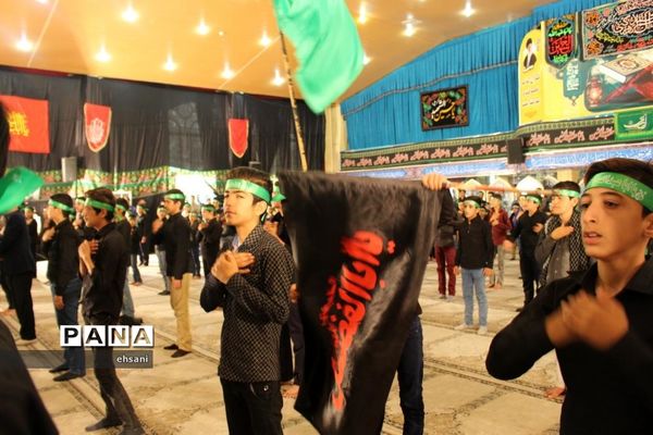 حضور پرشور دانش‌آموزان استان کهگیلویه و بویراحمد در سوگواره‌ «احلی‌من‌العسل»