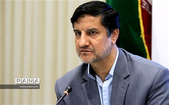 تلاش جهادی وزیر  برای حل مشکلات آموزش و پرورش