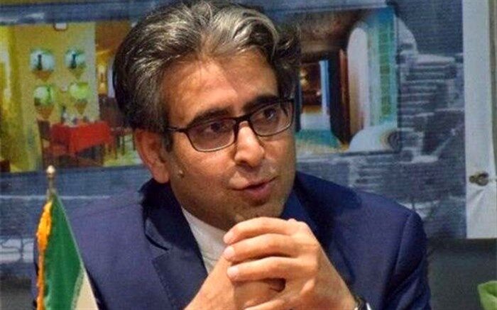 فرماندار اسکو : آمار بی‌سوادی سفید رو به افزایش است