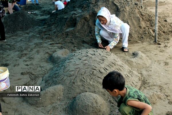 جشنواره مجسمه‌های شنی در  سرخرود