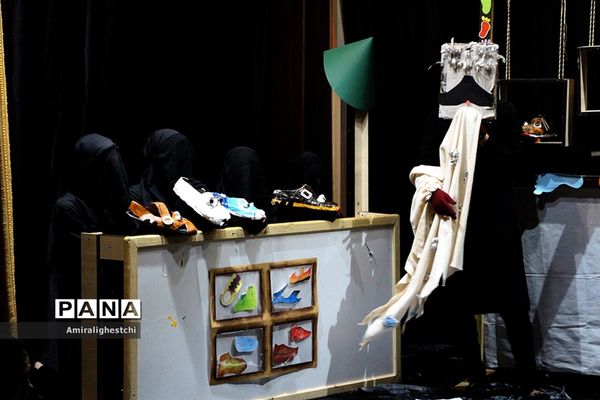 نمایش عروسکی ورود ممنوع  برگزار شد