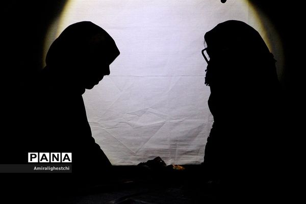 نمایش عروسکی ورود ممنوع  برگزار شد