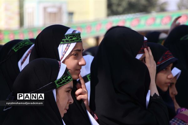 این بار دانش آموزان به استقبال محرم آمدند