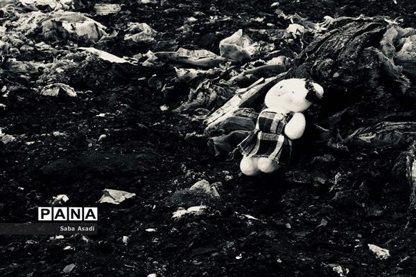 گله دار و سالن ورزشی سوخته