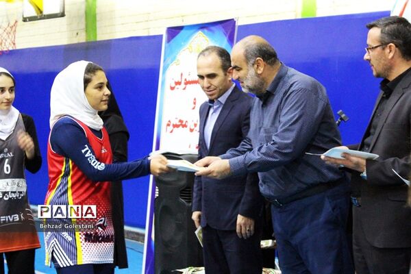 مسابقات والیبال کانون‌ها و آکادمی‌های تخصصی دختران شهید بهشتی