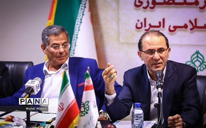 روشنی: کار خیر آمدنی است آموختنی نیست