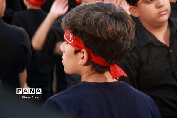 سوگواره دانش‌آموزی «احلی من العسل» در ساری