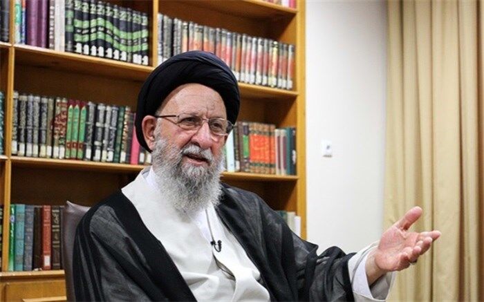 انتقال پیام‌های انقلاب اسلامی نباید محدود به دهه فجر باشد