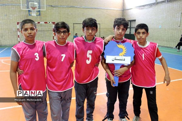 مسابقات هفت سنگ استان بوشهر