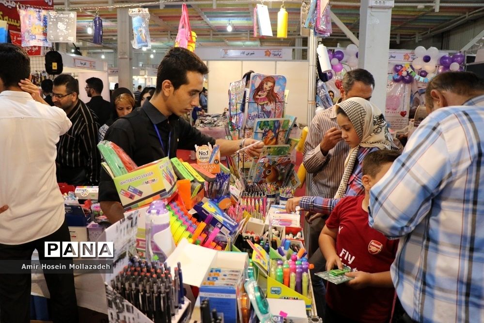 بررسی رابطه تولید آثار هنری و رونق لوازم التحریر ایرانی