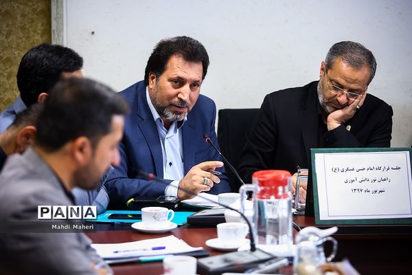 جلسه راهیان نور دانش آموزی