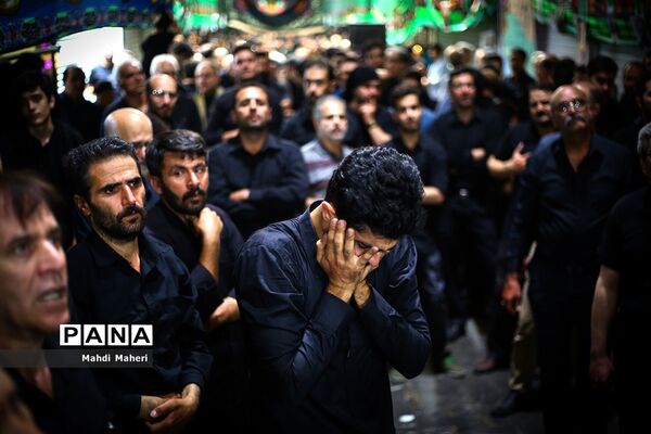 سوگواری تاسوعای حسینی در بازار  تهران
