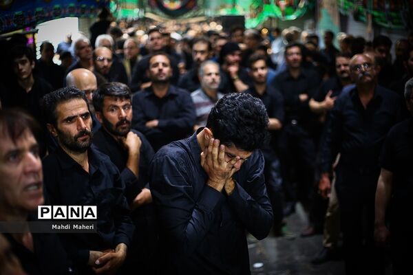 سوگواری تاسوعای حسینی در بازار  تهران