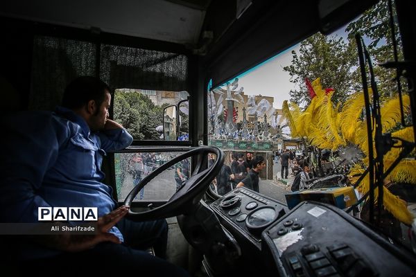 سوگواری تاسوعای حسینی در خیابان گرگان تهران