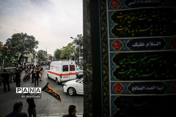 سوگواری تاسوعای حسینی در خیابان گرگان تهران