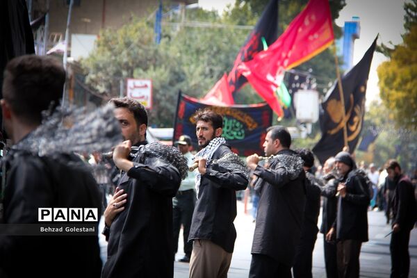 نماز ظهر عاشورا در ارومیه