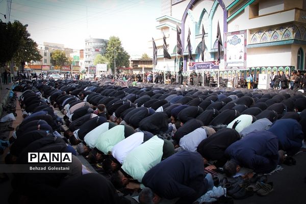 نماز ظهر عاشورا در ارومیه