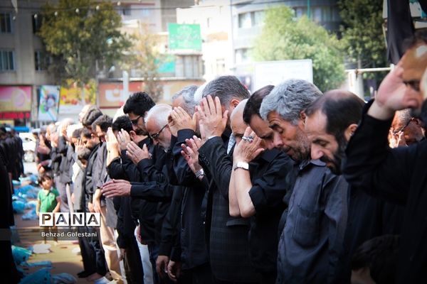 نماز ظهر عاشورا در ارومیه