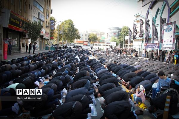 نماز ظهر عاشورا در ارومیه