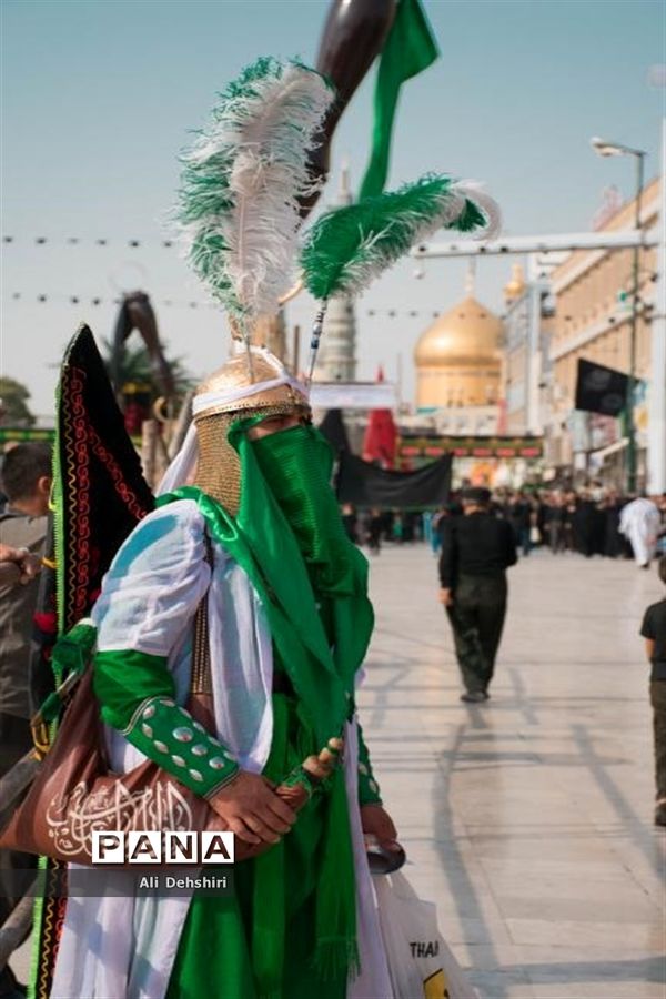 تاسوعای حسینی و حرکت دسته های عزادار به سمت حرم حضرت فاطمه معصومه (س)