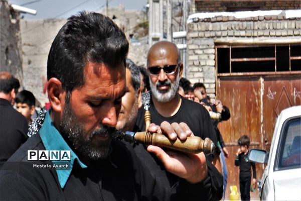 مراسم عزاداری روز عاشورای حسینی در روستای براندود شهرستان درمیان
