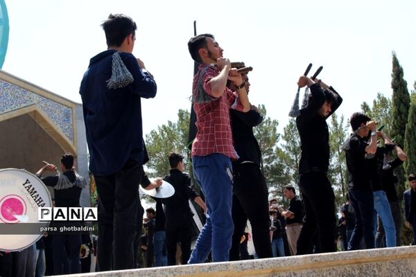 عاشورای حسینی در میدان شهدا ی گمنام یزد