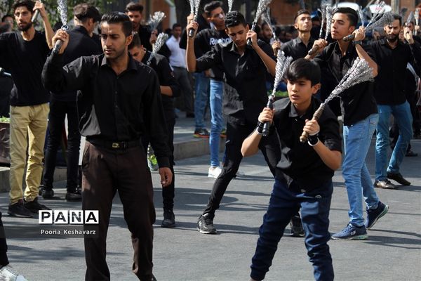 عزاداری روز عاشورا در شیراز