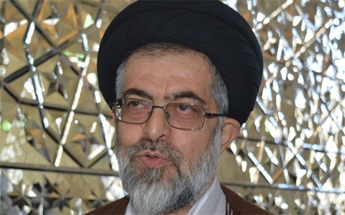 استقامت و آزادگی بزرگترین درس عاشورااست