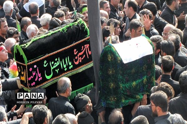 مراسم نخل گردانی در شهرستان خوسف