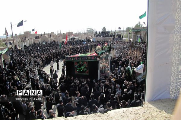 مراسم نخل گردانی در شهرستان خوسف