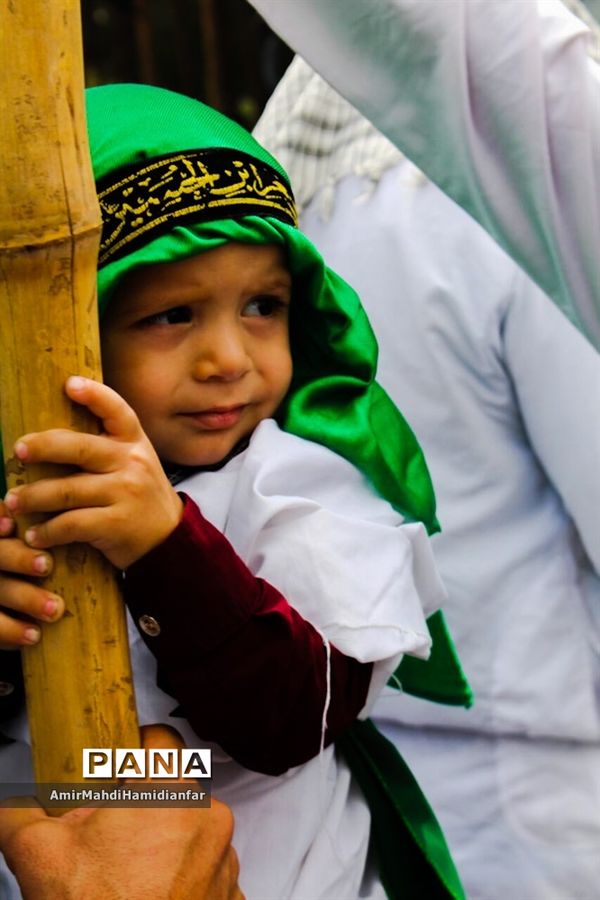 برگزار نمازظهرعاشورا و عزاداری در قتلگاه