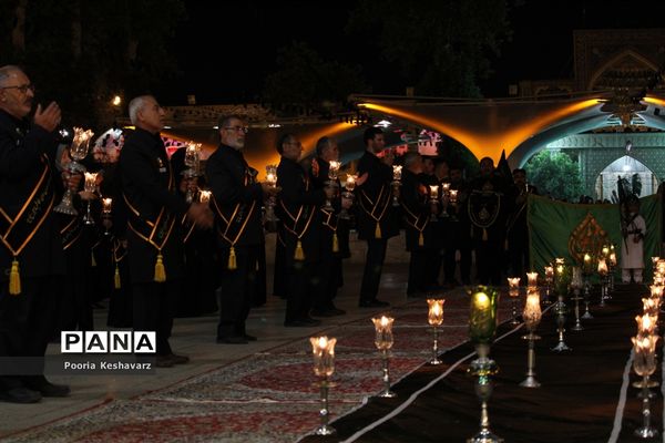 شام غریبان در حرم مطهر شاهچراغ(ع)