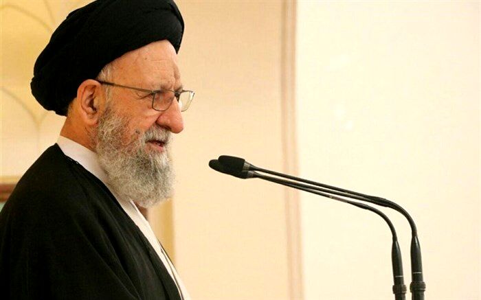 معلمان، شاگردان خود را برای نیاز آینده کشور تربیت کنند