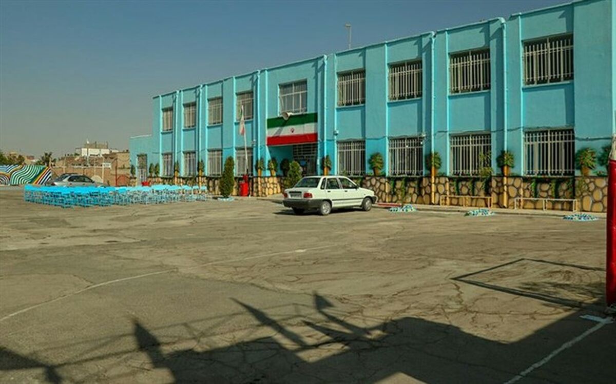 کارستانِ «آقا مدیر»