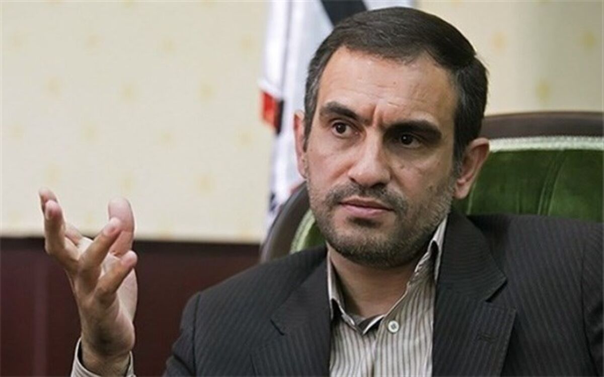 پرویز اسماعیلی:مراقب باشیم در زمین دشمن بازی نکنیم