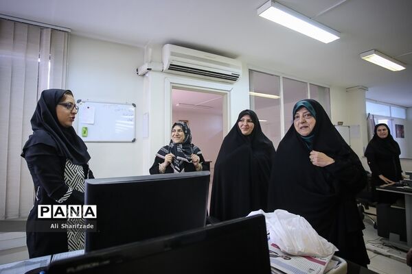 حضور معصومه ابتکار، معاون امور زنان و خانواده ریاست جمهوری در خبرگزاری پانا