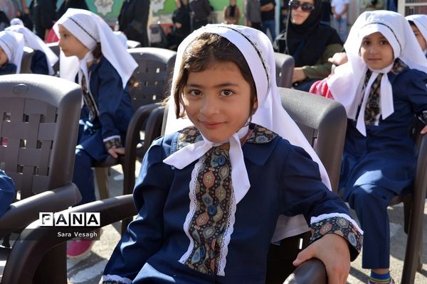 آیین جشن شکوفه ها در شهریار