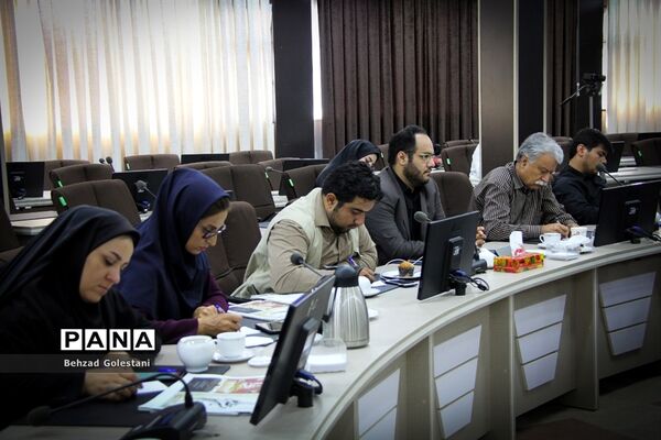 نشست خبری مدیرکل آموزش و پرورش آذربایجان غربی با اصحاب رسانه