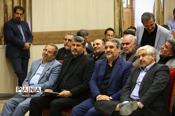 نشست خبری  وزیر آموزش و پرورش