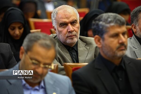 نشست خبری  وزیر آموزش و پرورش