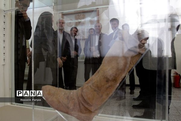 بازدید دانش آموزان از موزه ملی ایران